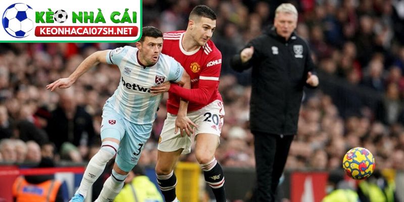 West Ham vs MU (03:15 11/02): VAR gây tranh cãi, kịch tính nghẹt thở phút 90+6 3 VAR lên tiếng, West Ham vươn lên dẫn trước